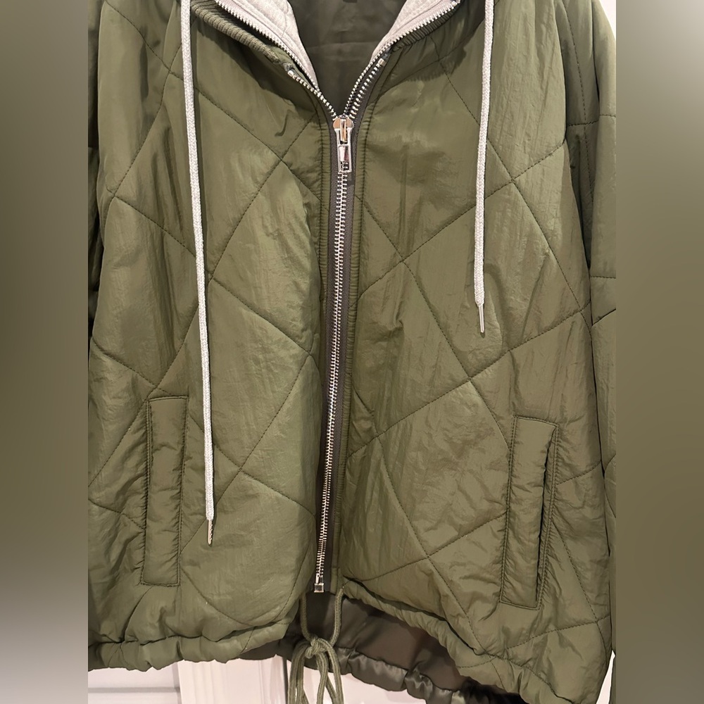 Hooded Jacket - Picture 3 of 5